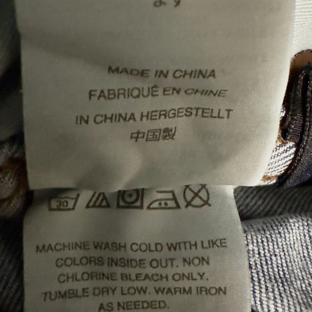 497 Madewell | EUC High-Rise Skinny Button-Fly Distressed Jeans (size 27) - Picture 14 of 16